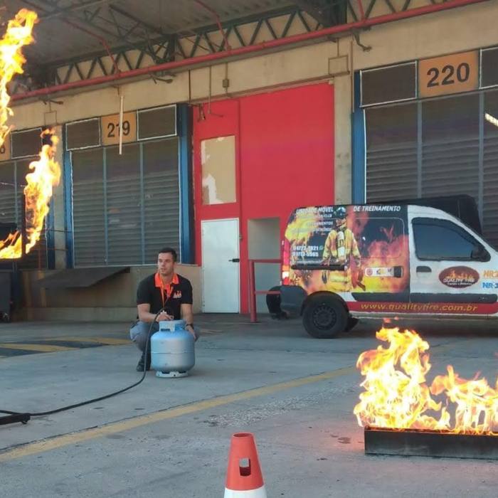 Unidade Móvel de Treinamento Quality Fire