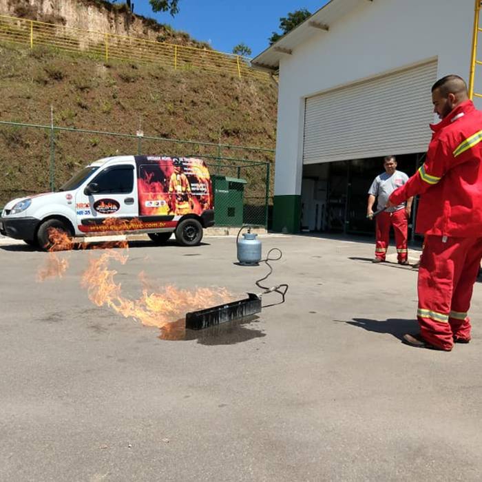 Unidade Móvel de Treinamento Quality Fire